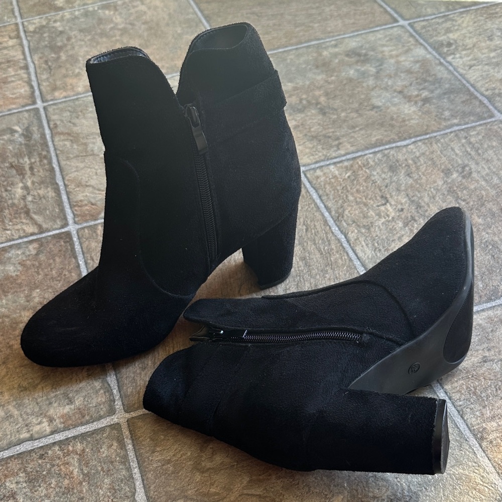 Diba Black Suede Heeled Boots